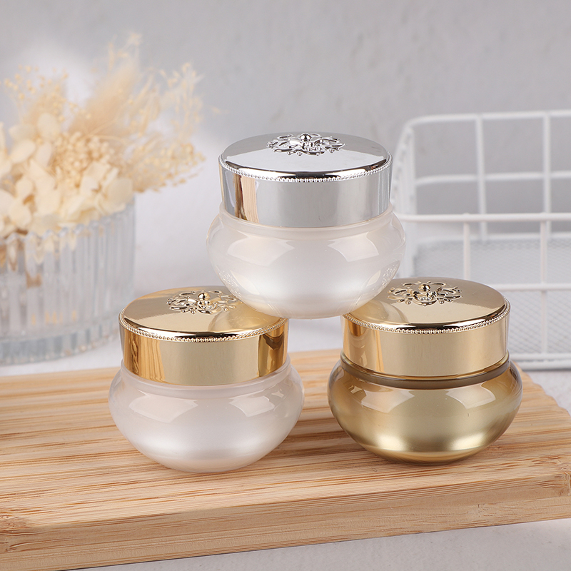 Vasetti Vuoti in Acrilico per  - Luxury Skincare & Spa recensione e prezzo