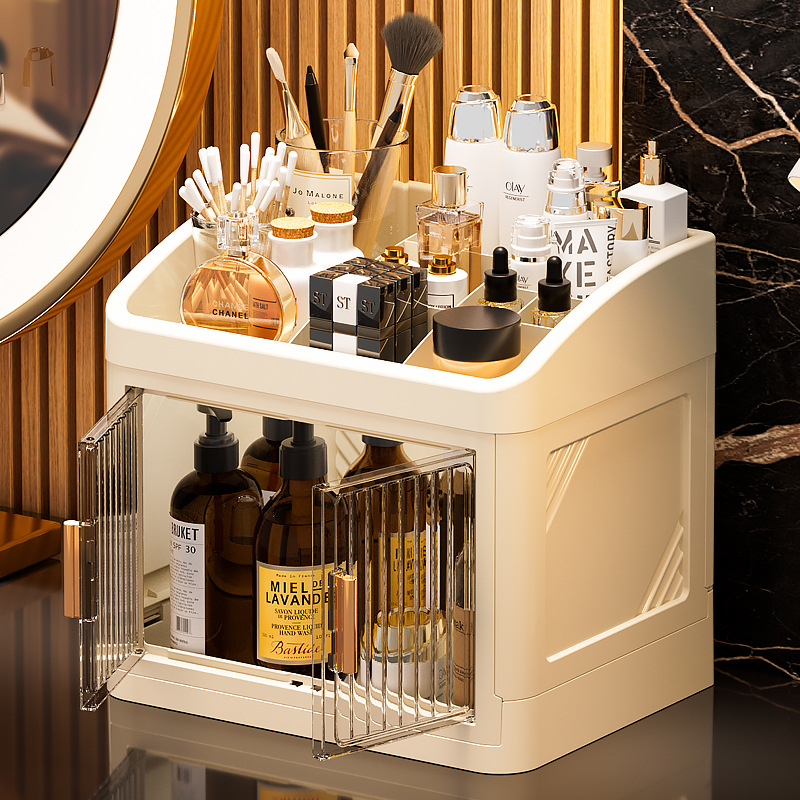 Armadietto porta trucchi a più - Luxury Skincare Gift Box recensione e prezzo